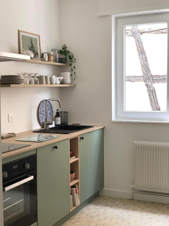 Appartement Coeur de Ville Cathédrale - Ascenseur - – photo 15