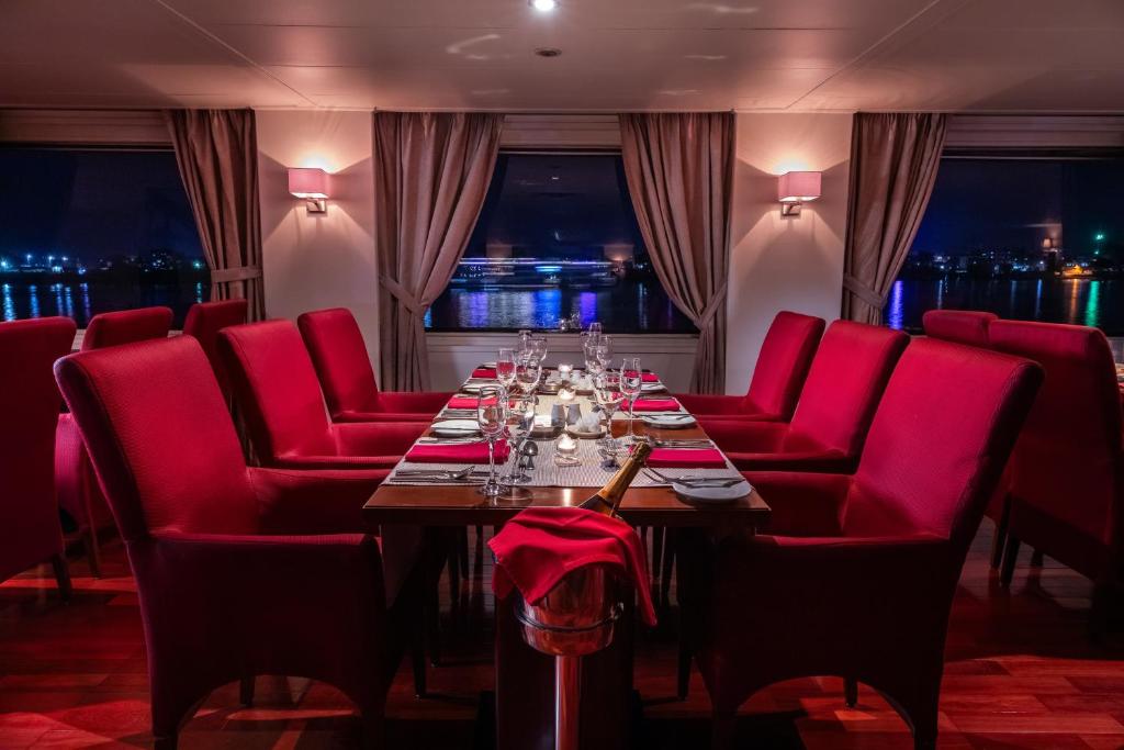 Nápoje v ubytování M/Y Alexander The Great Nile Cruise - 4 Nights Every Monday From Luxor - 3 Nights Every Friday from Aswan