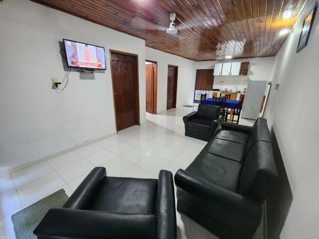 TV a/nebo společenská místnost v ubytování Casa Amoblada en Villarrica - Py