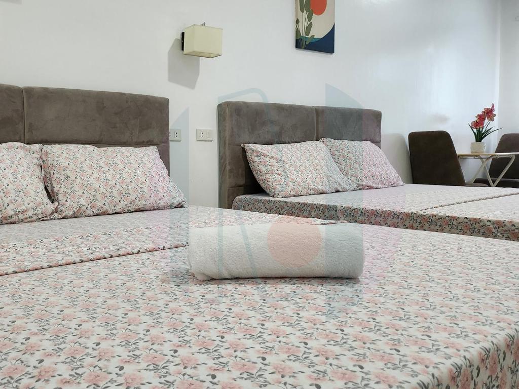 Postel nebo postele na pokoji v ubytování RiCres Hometel Double Bed R124