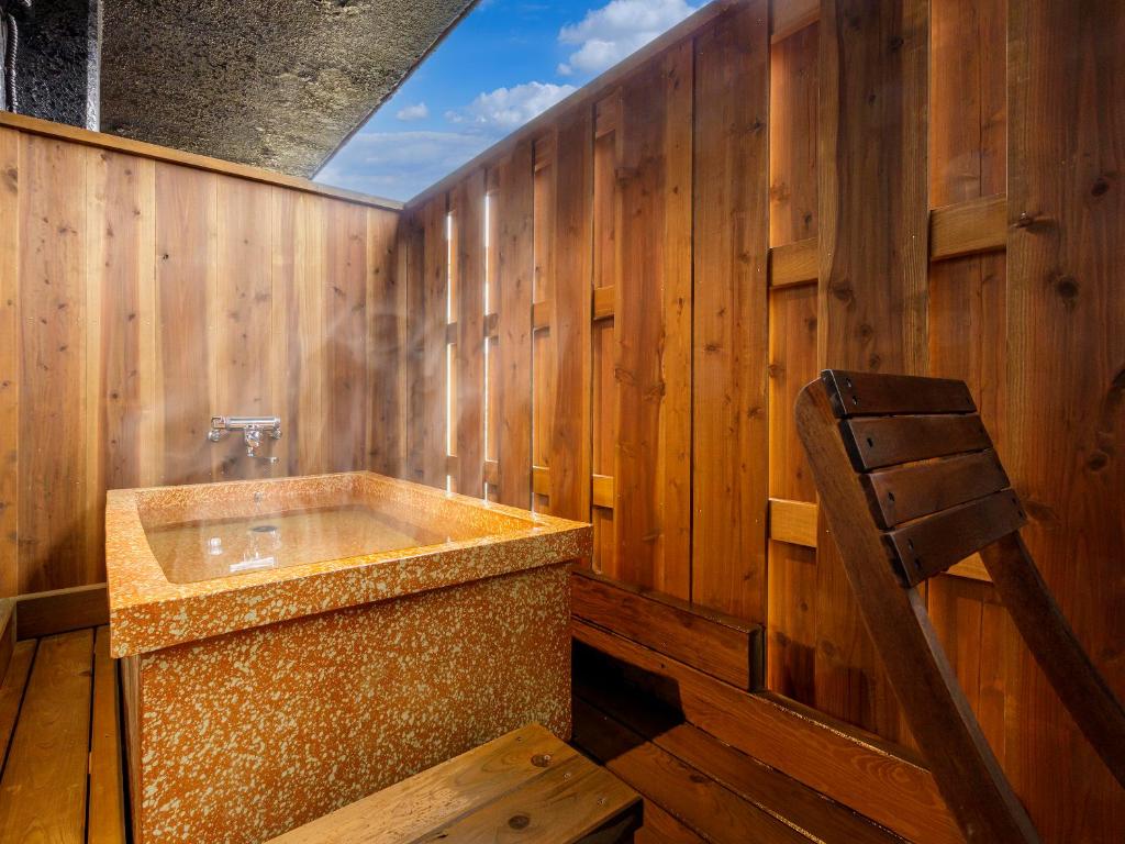Fotografie z fotogalerie ubytování Ooedo Onsen Monogatari Miyoshiya v destinaci Yumura