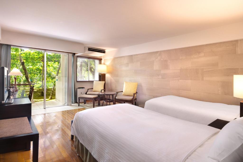 Coco Garden Resort Okinawa - Garden Premier Twin-Minimum 3 Aufeinanderfolgende Nächte: Berechtigt Für Club Coco (Minimum Von 4 Aufeinanderfolgende Nächte Vom 19. Juli - 31. August Und 22. März - 5. April)