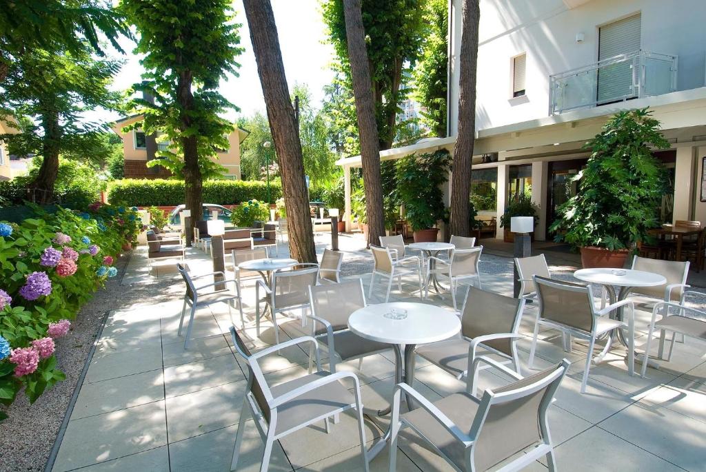 Restaurace v ubytování Hotel Trieste