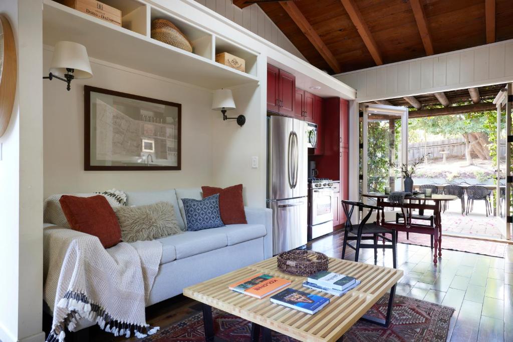 Guest Oasis on the edge of Los Angeles, La Canada Flintridge (updated
