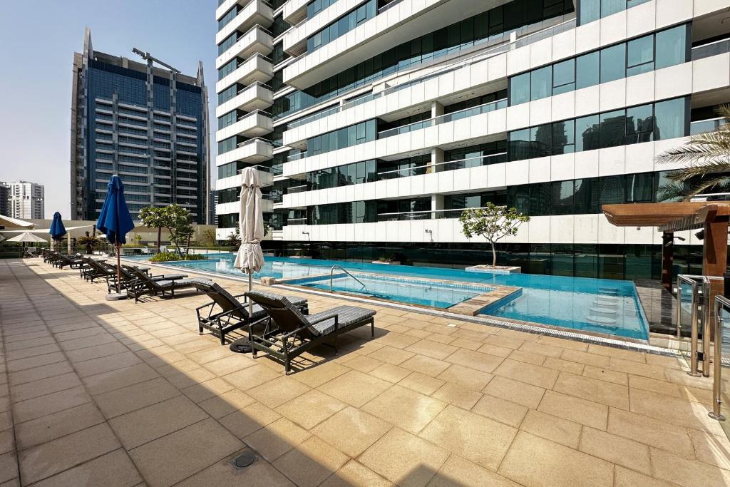 Fotografie z fotogalerie ubytování NEW! Stunning Studio with Canal View Business Bay v Dubaji
