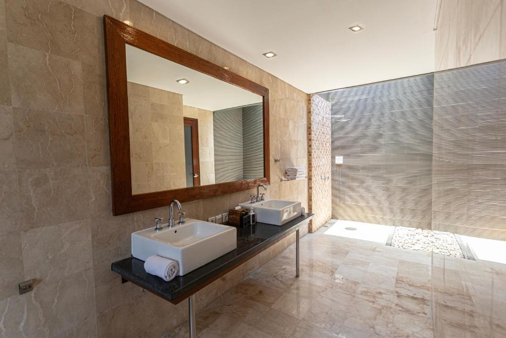 Abi Bali Resort and Villa - 2