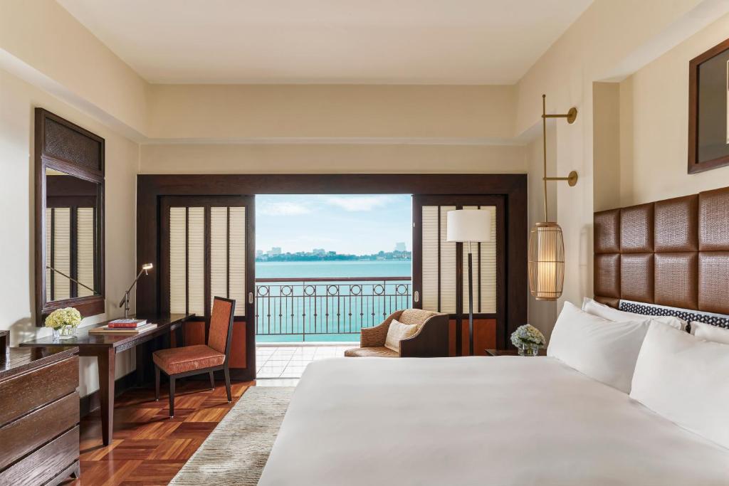 InterContinental Hanoi Westlake by IHG - 水上湖景经典特大号床间