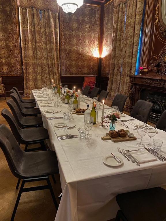 Restaurace v ubytování Landgoed Oud Poelgeest - Leiden