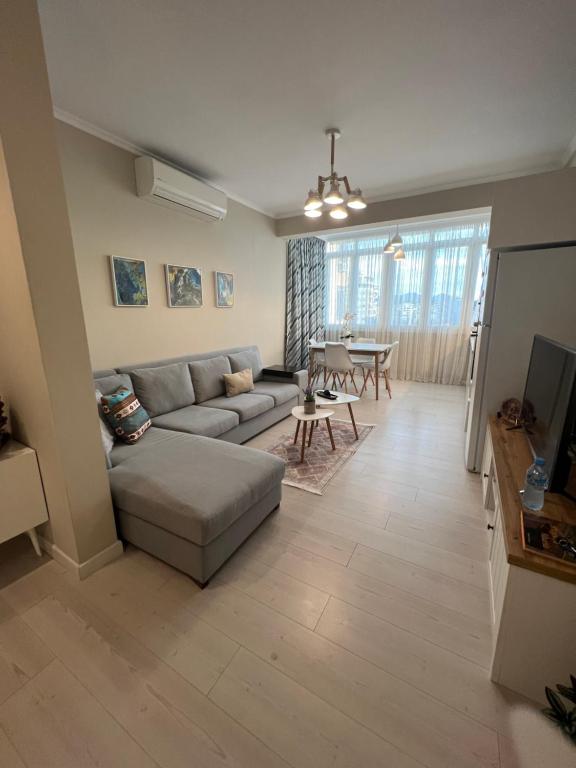 Grand New Bazaar Apartment - Imazhi 4