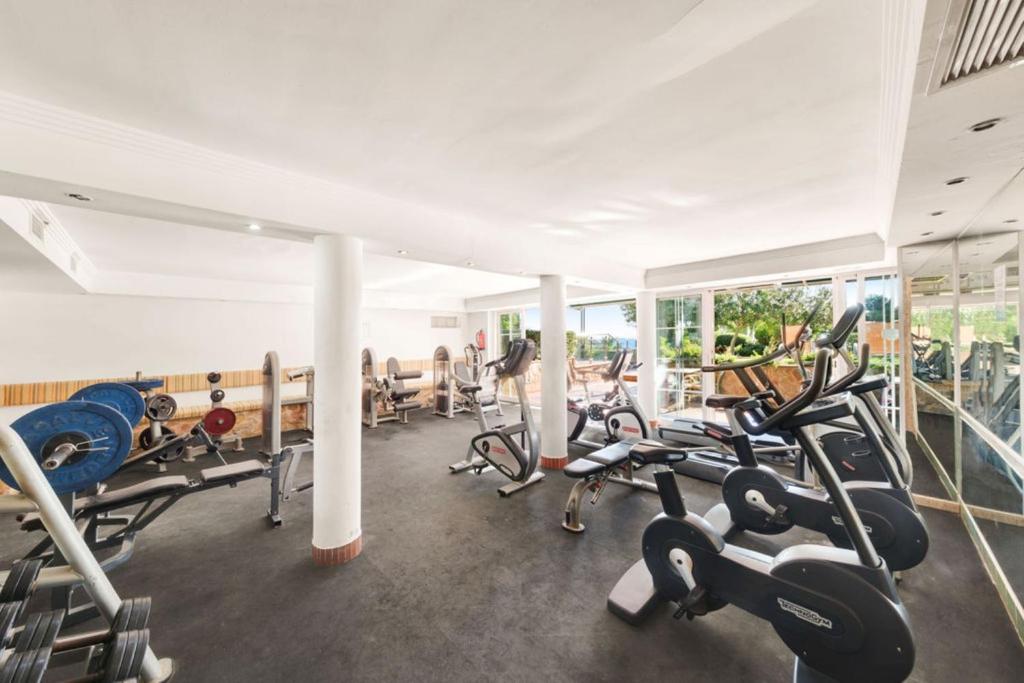 Fitness centrum a/nebo fitness zařízení v ubytování Hotel Agua Beach "Adults only"
