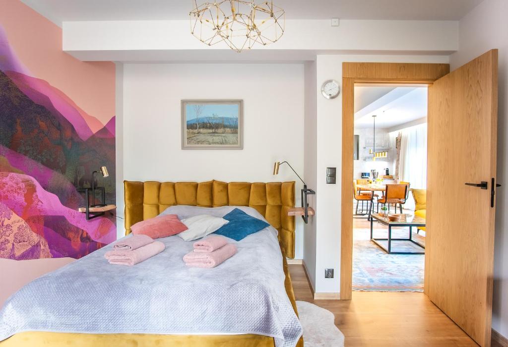 Posteľ alebo postele v izbe v ubytovaní Apartament 3 Strążyska 21A