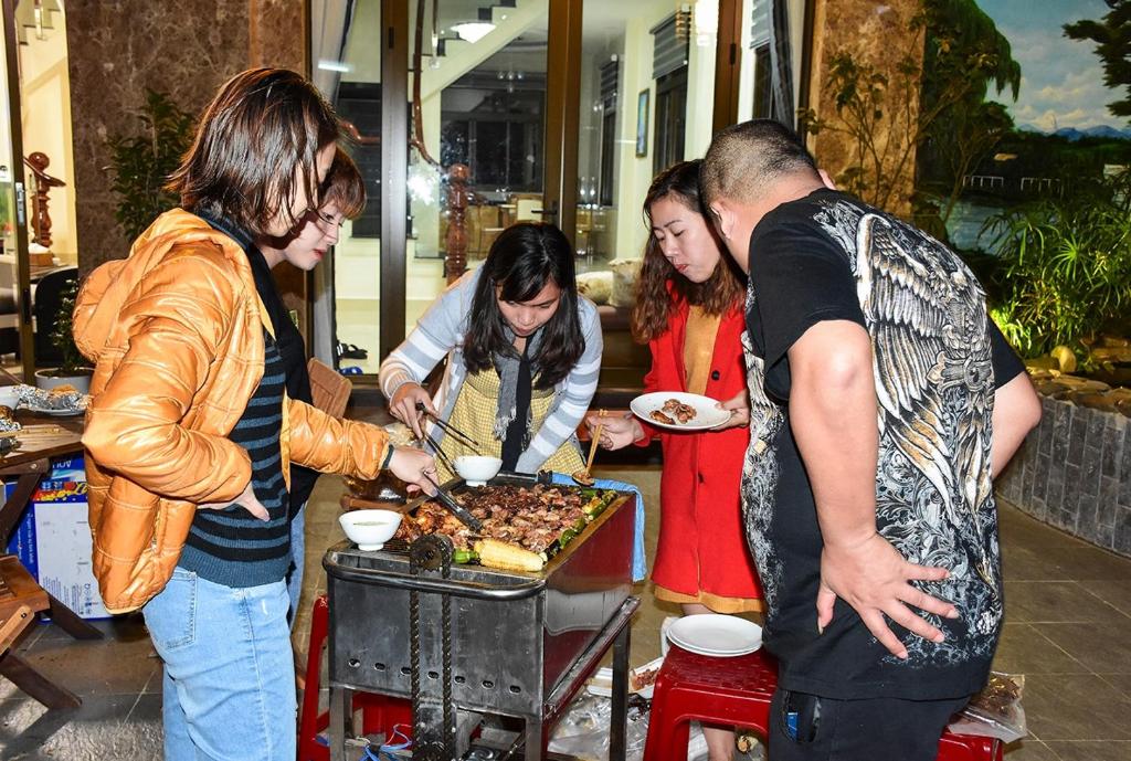 Đồ ăn tại/gần khách sạn