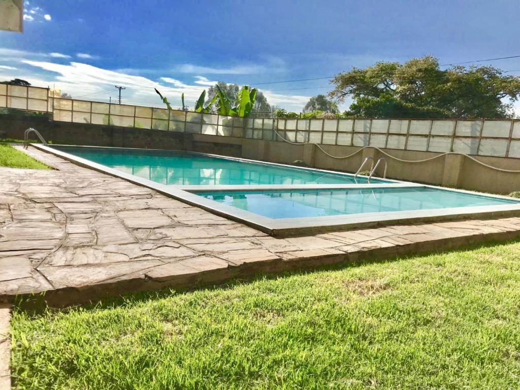 Bazén v ubytování Milimani Suites With Pool, GYM, Secure Parking nebo v jeho okolí