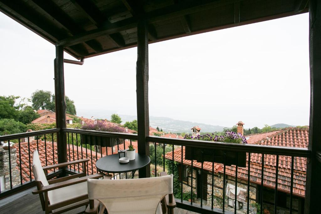 Balkón nebo terasa v ubytování Enastron Guesthouse