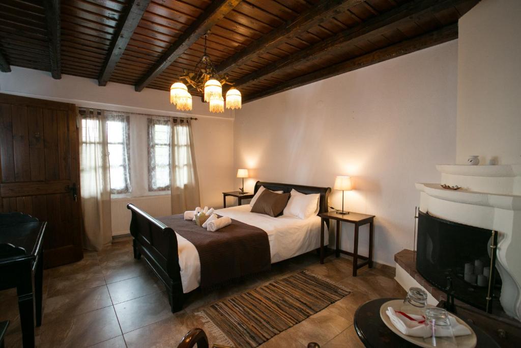 Postel nebo postele na pokoji v ubytování Enastron Guesthouse