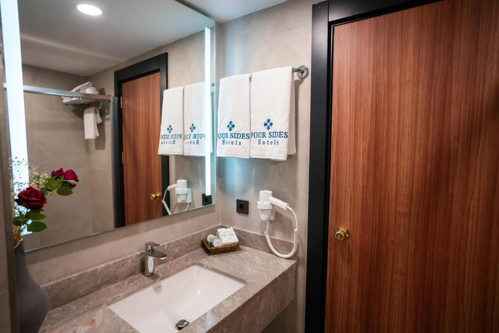 تصویر اتاق‌های Four Sides Taksim Lion Hotel&Spa - تصویر ۲