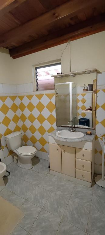 Koupelna v ubytování Villa piscine bord de mer 3 chambres