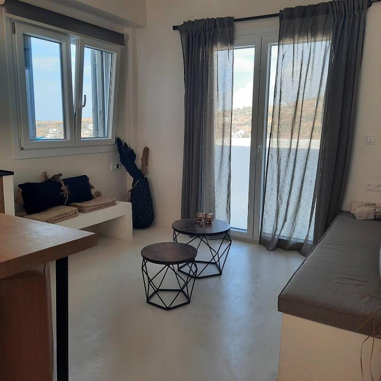 Batsi view house, Andros Chora (updated prices 2024)