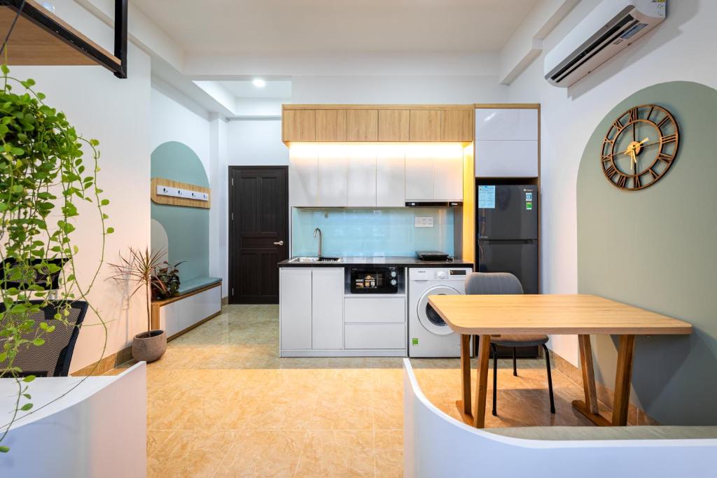 Photo from Sweet Rentals Homes - Cozy Studio w Kitchen & Netflix in Binh Thanh, Ho Chi Minh City, Ho Chi Minh Municipality, Vietnam