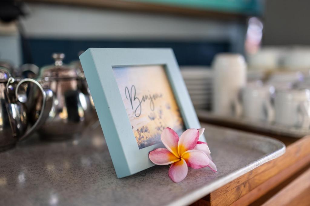 Fotografie z fotogalerie ubytování Hôtel Les Créoles v destinaci Saint-Gilles-les Bains