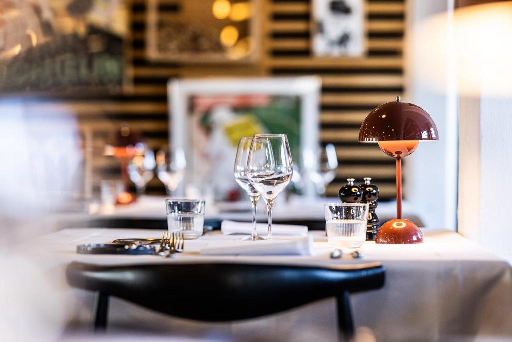 Nápoje v ubytování Nørre Vosborg Hotel & Gastronomi