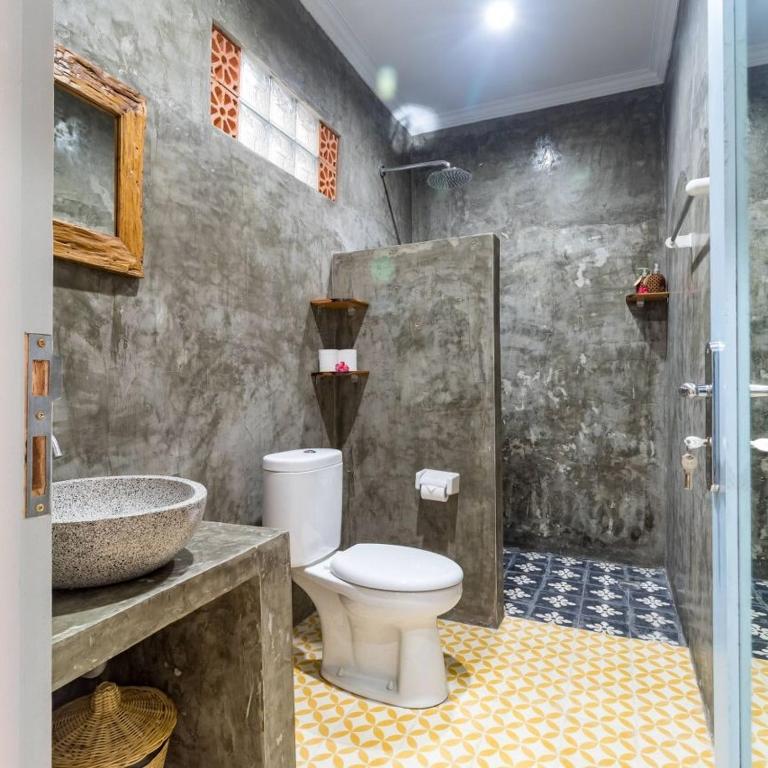 D Anyar Stay and Surf - 3