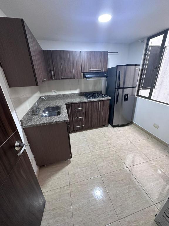 Kuchyň nebo kuchyňský kout v ubytování HOSPEDAJE SARY HOUSE