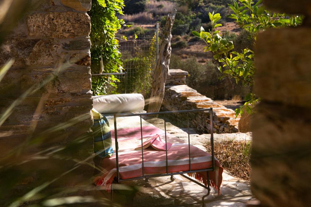 Zahrada ubytování Under The Linden Tree Tinos