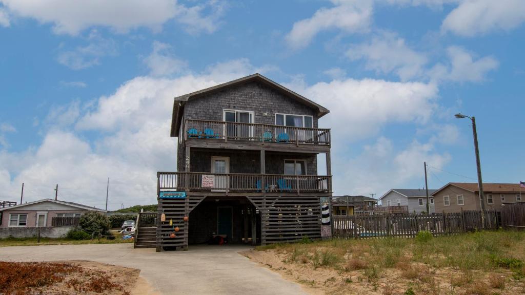 Hoone, kus puhkemaja asub