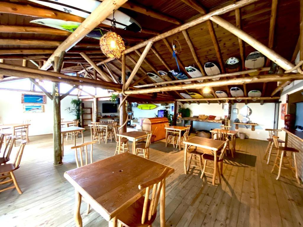Restoran atau tempat lain untuk makan di Pousada Ondas do Embaú