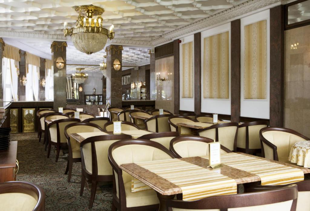 Restaurace v ubytování OREA Spa Hotel Palace Zvon Mariánské Lázně