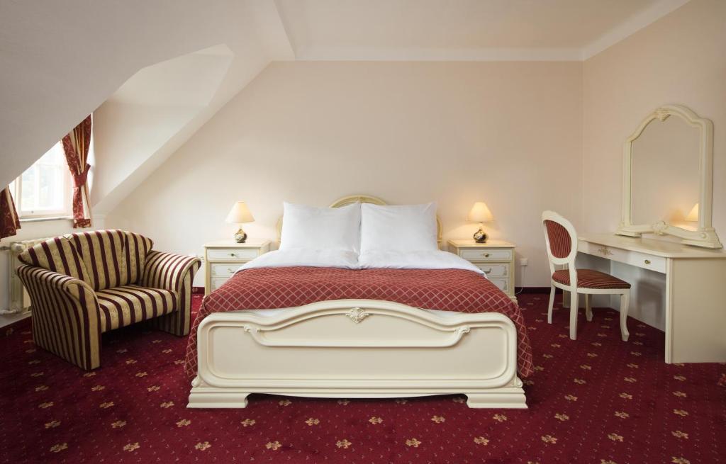 OREA Spa Hotel Palace Zvon Mariánské Lázne - Resim 20