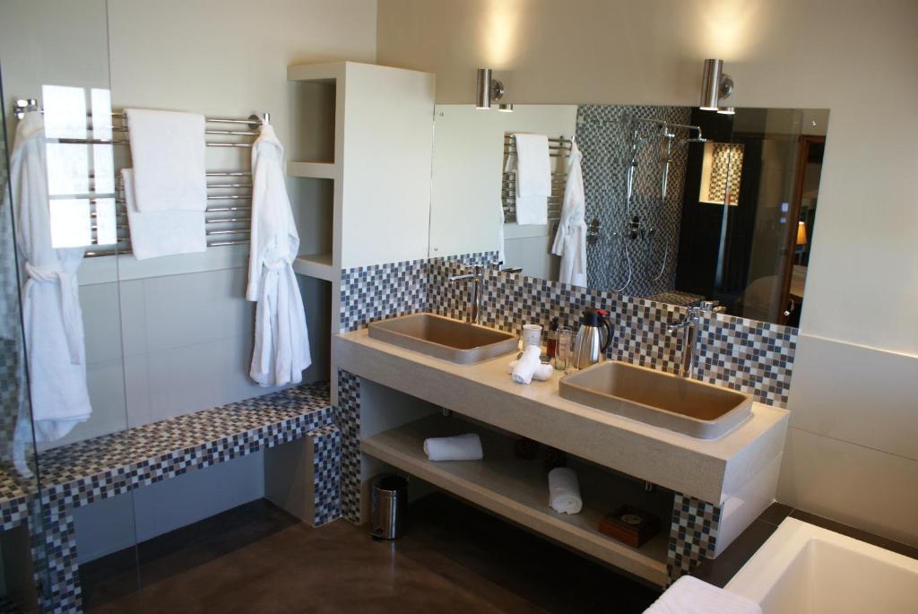 Wedgeview Country House & Spa - Executive Honeymoon Suite, Euryanthe