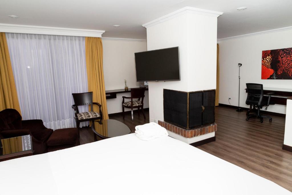 TV a/nebo společenská místnost v ubytování Hotel 101 Park House
