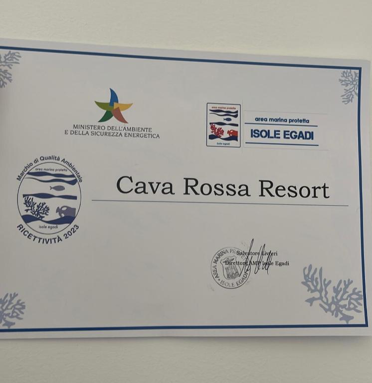 شهادة أو جائزة أو لوحة أو أي وثيقة أخرى معروضة في Cava Rossa