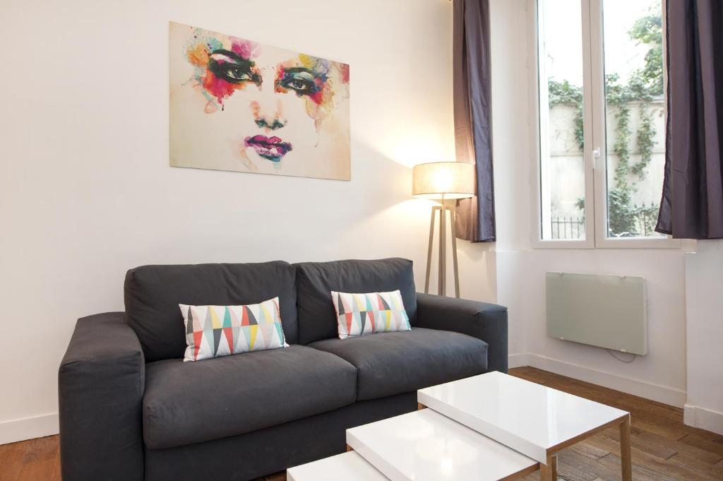 Pick A Flat's Apartment in Bastille - Rue Mornay - One-Bedroom Apartment