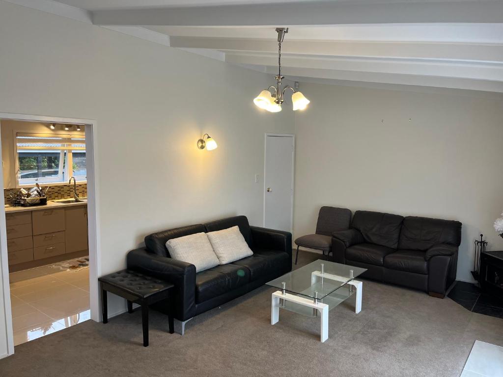 Posezení v ubytování Hillcrest Homestay, NorthShore, Auckland