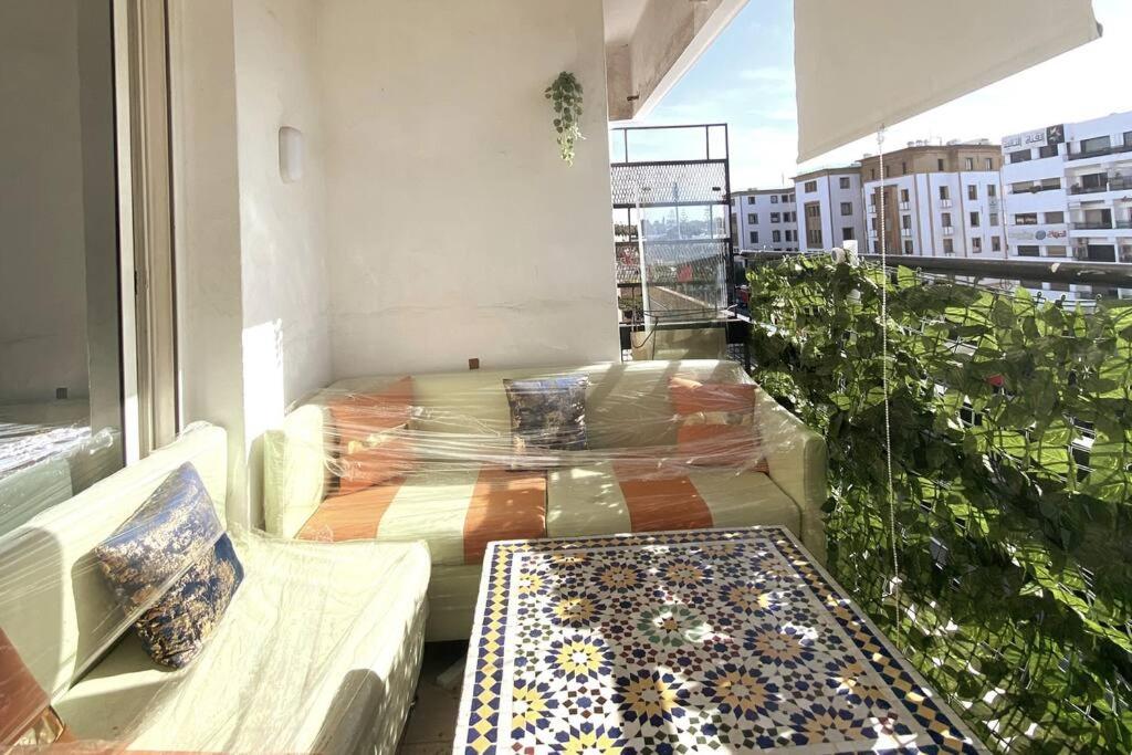 Posezení v ubytování Panoramic view of downtown Rabat