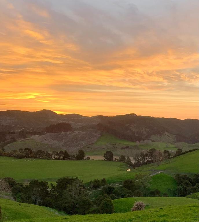 Renagour Cottage - Farmstay with Hot Tub! - Resim 20