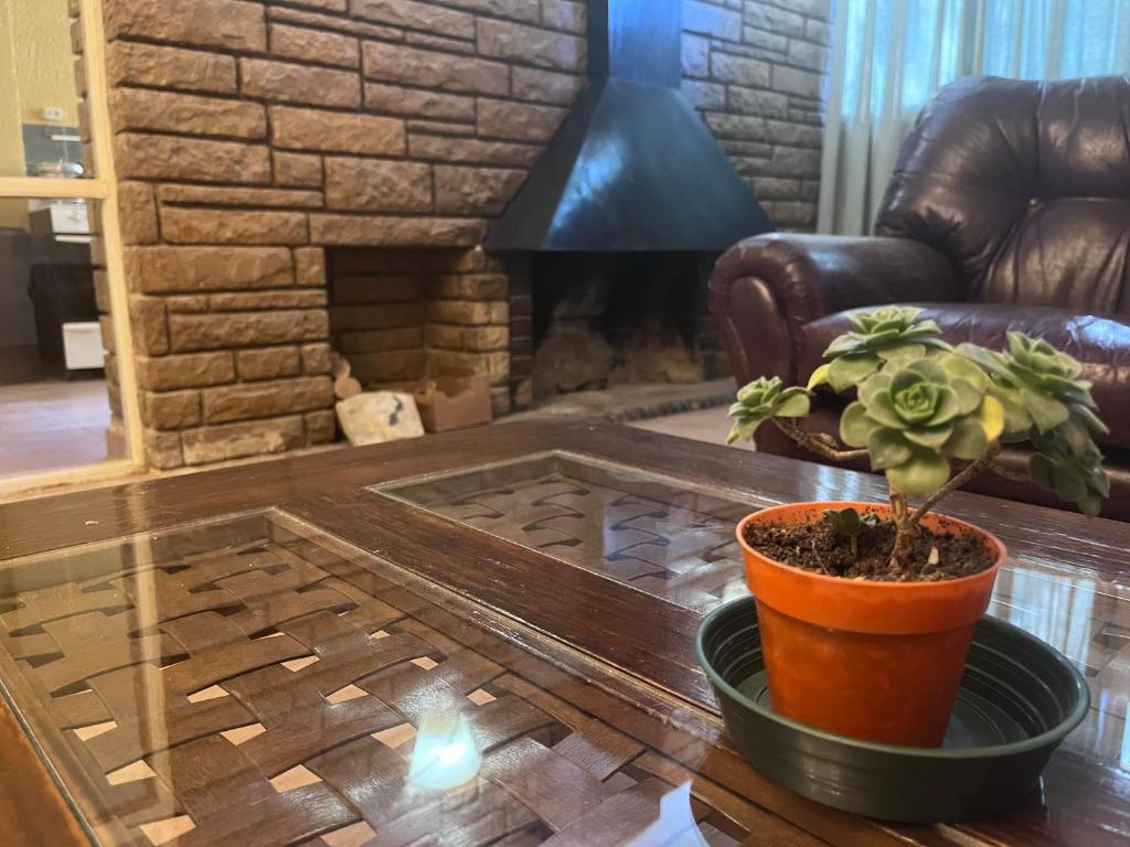 LA CASA DE ADRIANA