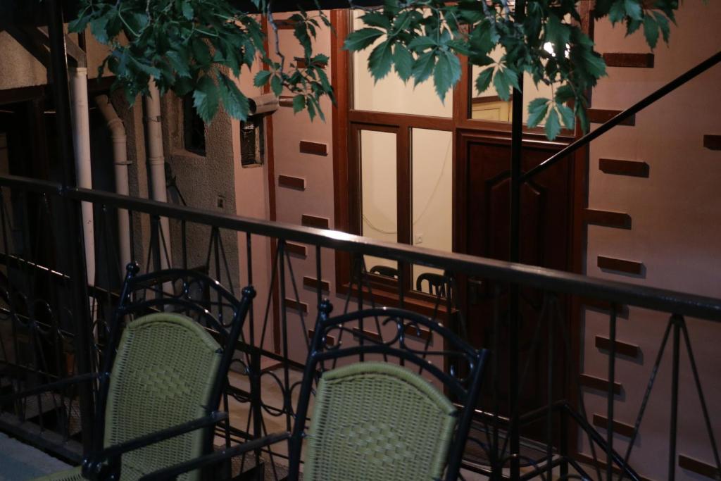 فضای داخلی Shara Talyan Guest House & Tours در ایروان - تصویر ۳