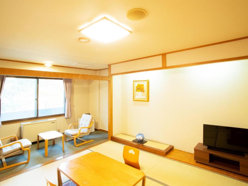大江本家>
