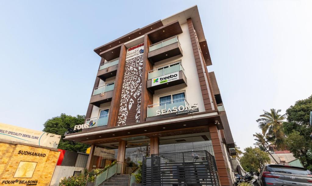 Budova, kde se hotel nachází