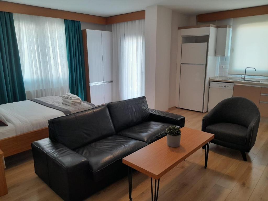 Del Puerto Hotel - Chambre Quadruple Avec Salle De Bain Privée