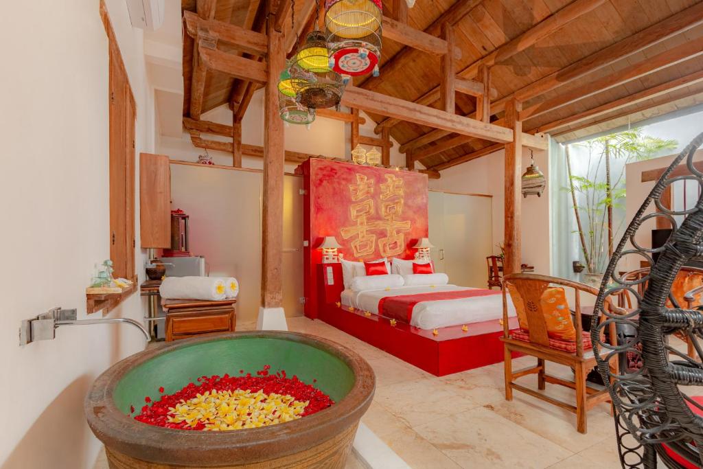 Bali Ginger Suites & Villa - One-Bedroom Poolside Super Deluxe Suite