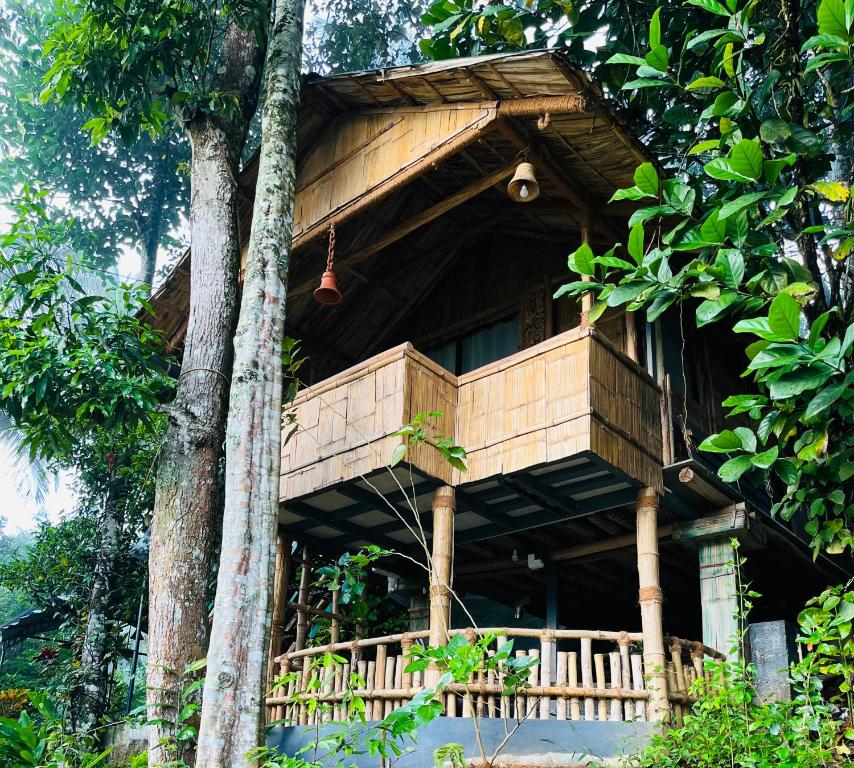 Zahrada ubytování Fab - Bamboo Hut with Open Shower