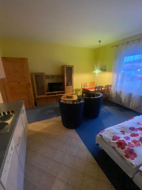 Kuchyň nebo kuchyňský kout v ubytování Gablenzer Freizeit, Ferienwohnung Noack Wohnung für 4 Personen