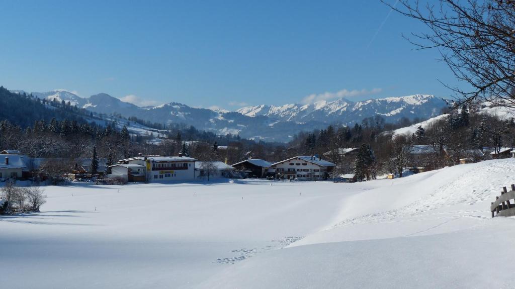 Hotel Restaurant Amadeus - inclusive Skipass und vieles mehr v zimě