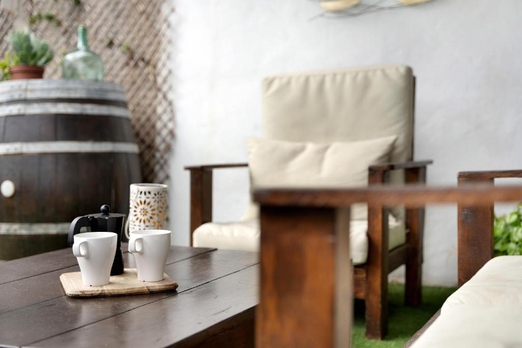 A seating area at Casa Tajaraste 2