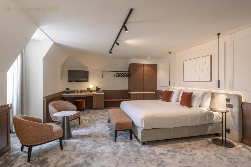 
Pavilion Junior Suite
